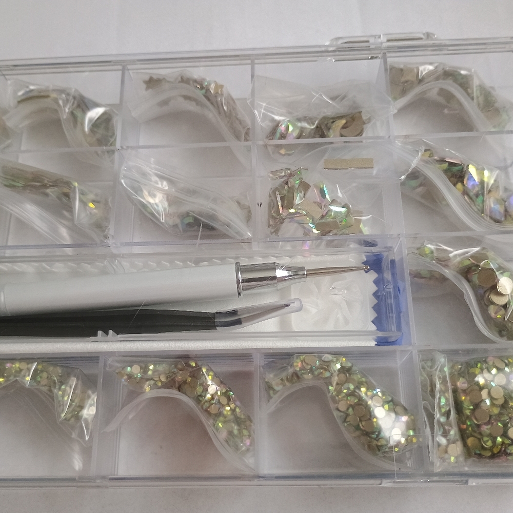 Rhinestone set - Picture 5 of 6